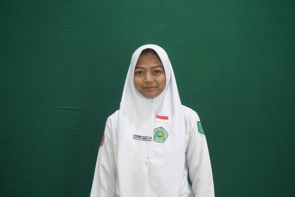 Safira Maila Rahmawati 