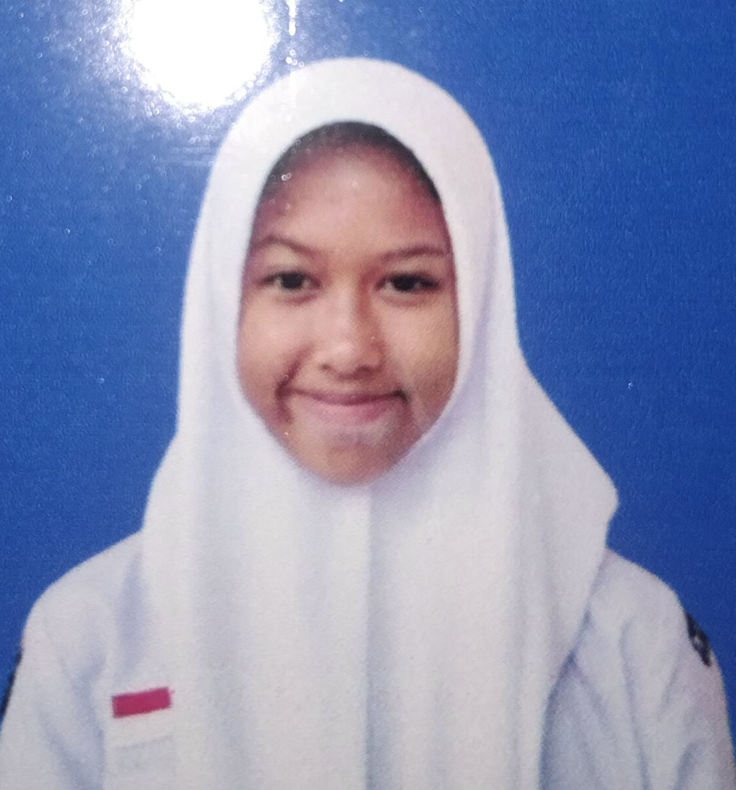 ZAHRA SAFIRA ANANDITA