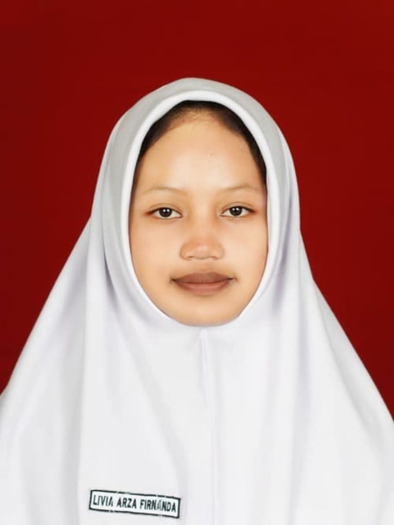 Livia Arza Firnanda
